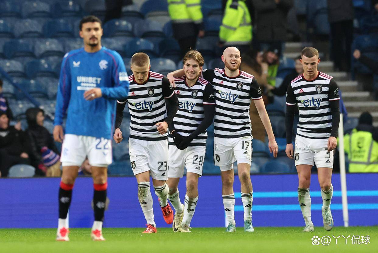 关于法兰克福客场逼平对手，保住中游位置的信息