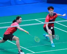 竞争激烈，领先球队全力保持领跑