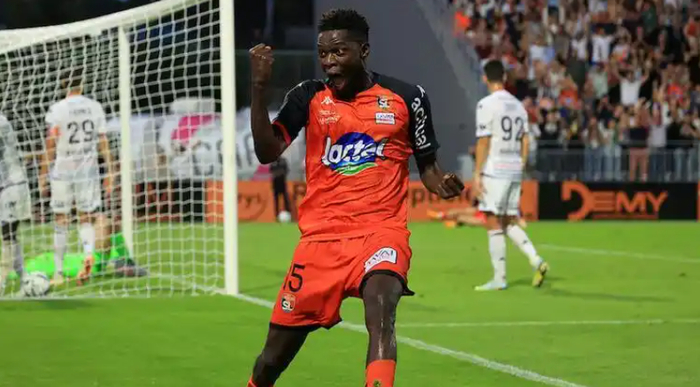 马赛客场大胜图卢兹,保持领先优势 马赛客场大胜图卢兹,保持领先优势