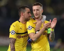 C7娱乐app-包含双星闪耀！人大胜黄蜂，实力暴露无遗的词条